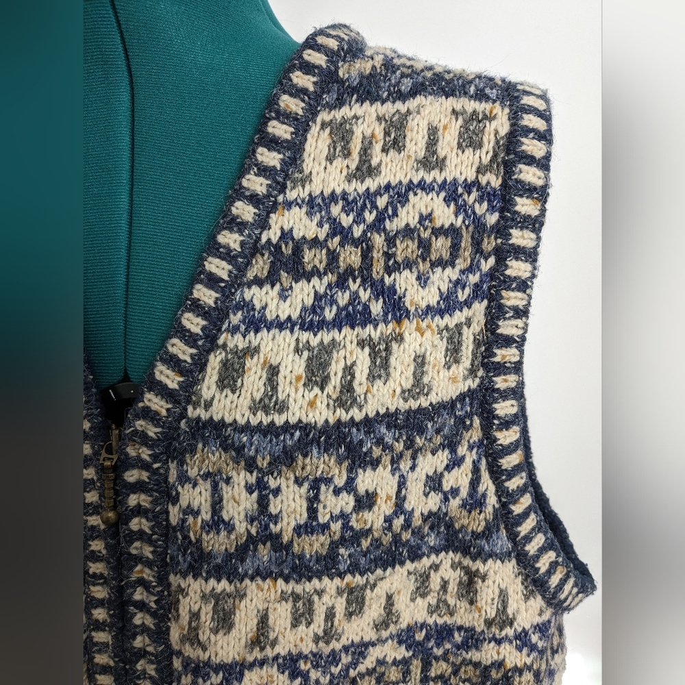 Sold in Store Authentic St John's bay Wool Vest